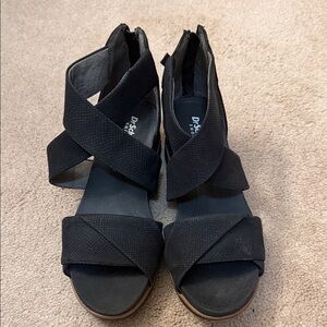Dr. Scholl's Black Crisscross Sandals